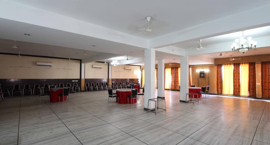 Hotel S.R. Palace, Agra 5